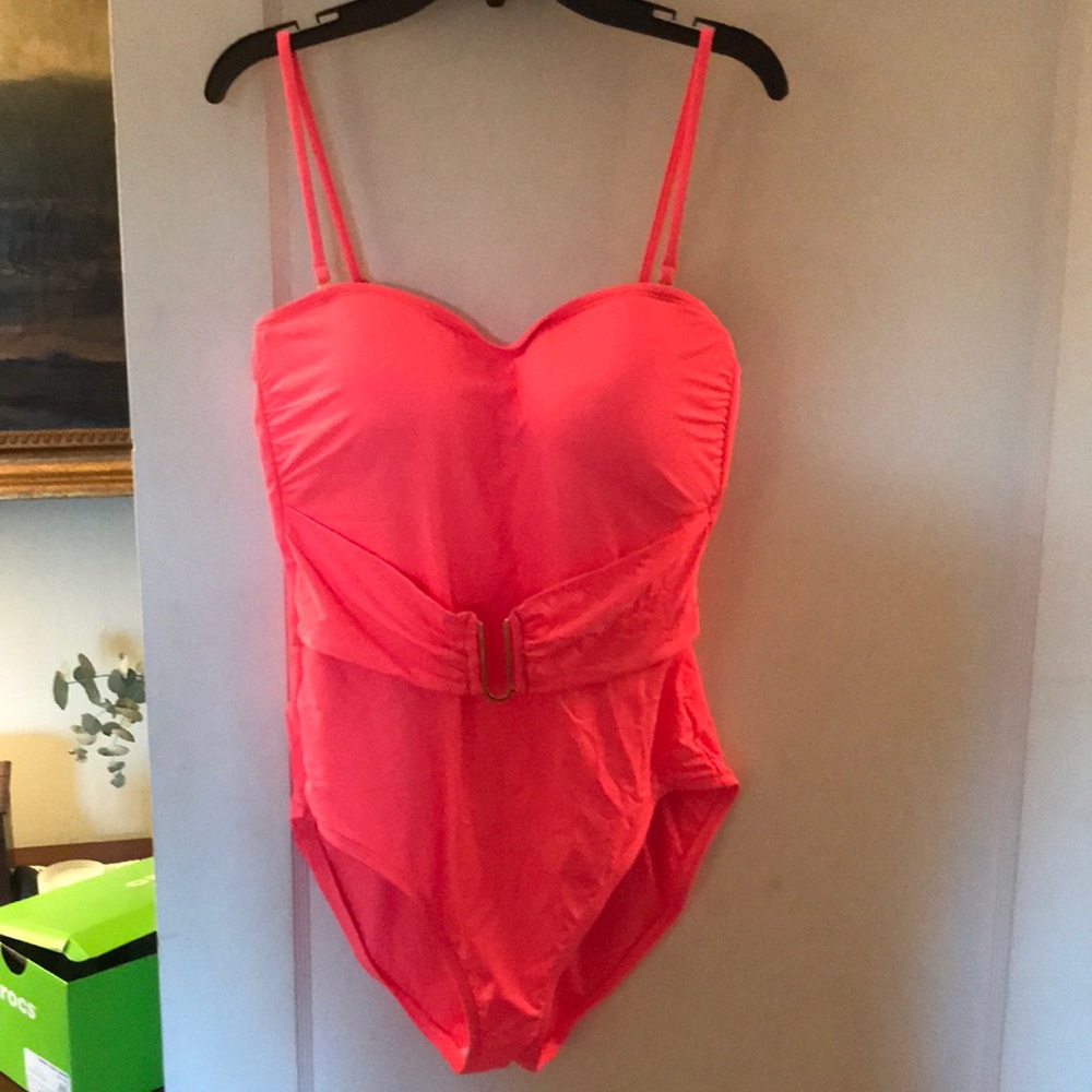 One Piece Coral La Blanca Swimsuit -12